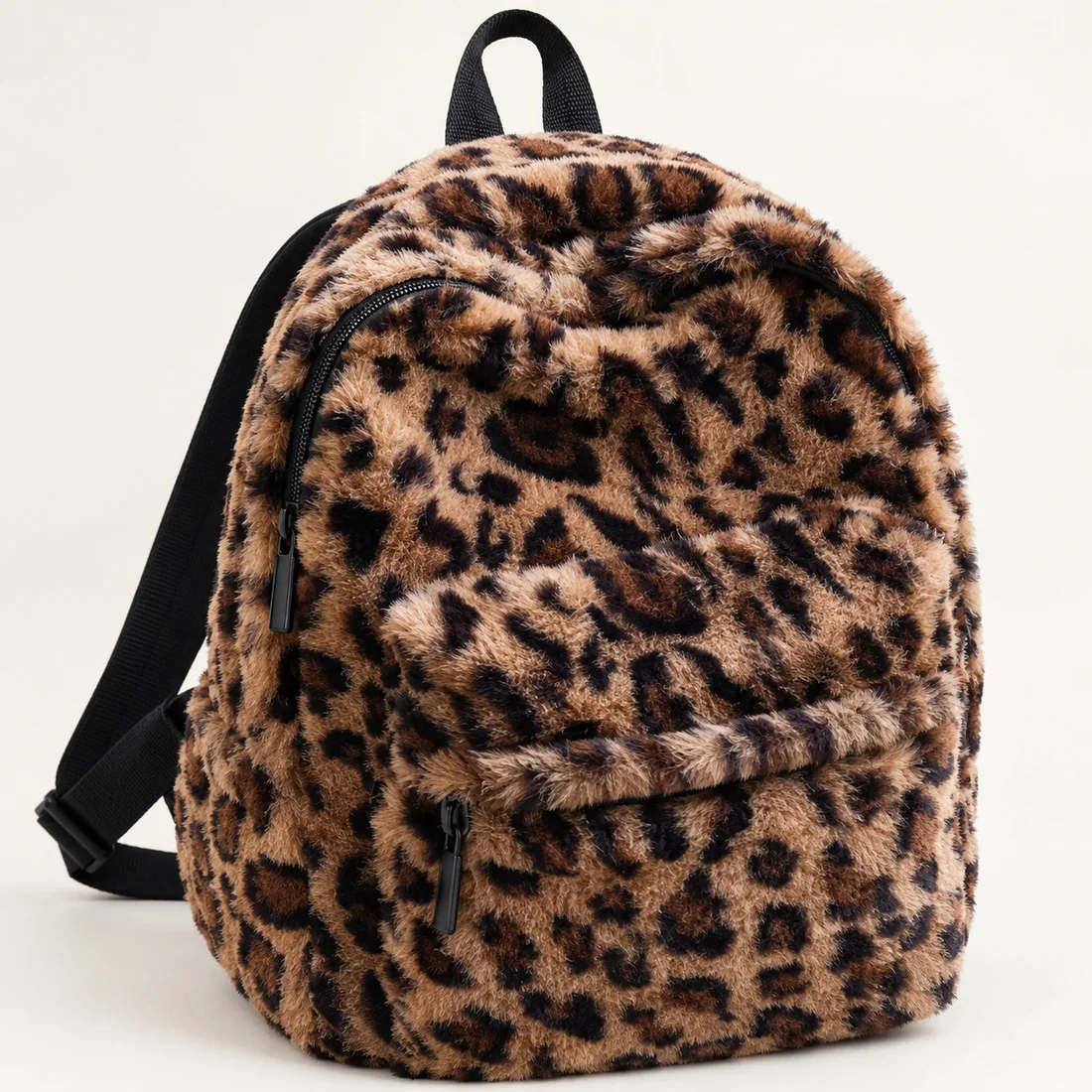 Sac à dos léopard peluche · détail du motif
