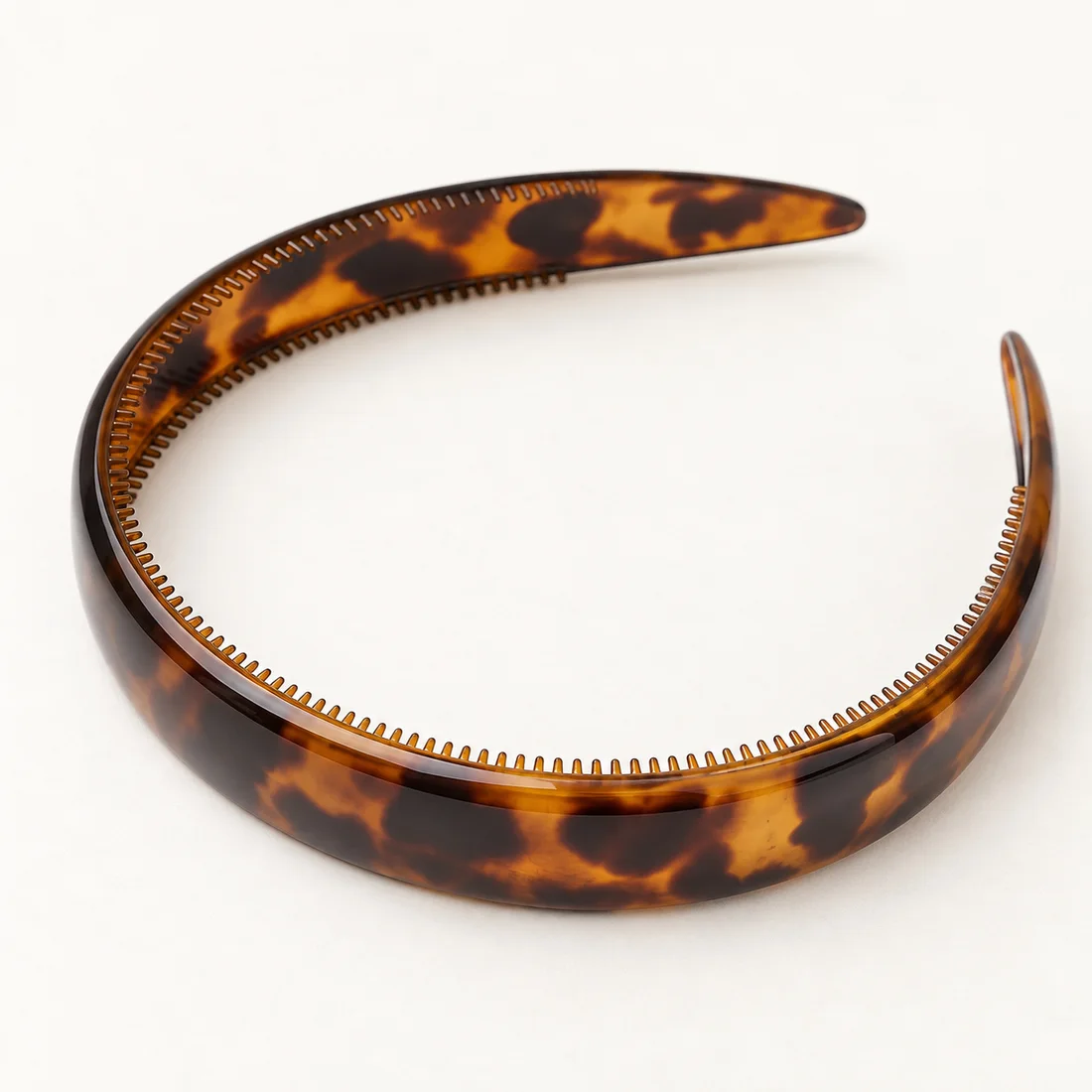 Serre-tête motif écaille ambrée · détail du motif